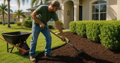 What landscapers charge for mulch installation in Manatee County